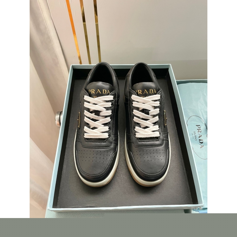 Pra*a casual shoes